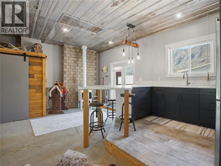 392 Teal Road, Kamloops, BC, V2H 1S5 - 59