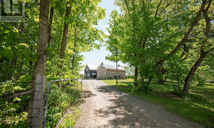 4701 4th Concession Road