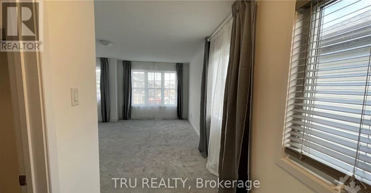 49 Dun Skipper Drive, Ottawa, ON, K1X 0J3 - 15