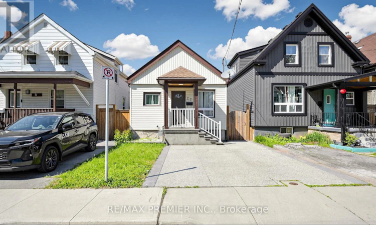 27 Cambridge Avenue