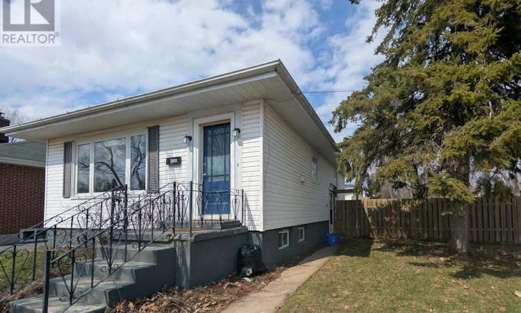 155 Carruthers Avenue