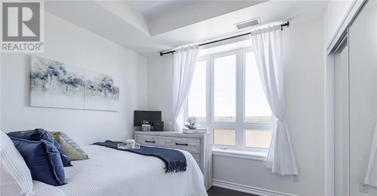 218-5327 Upper Middle Road, Burlington, ON, L7L 0E9 - 14