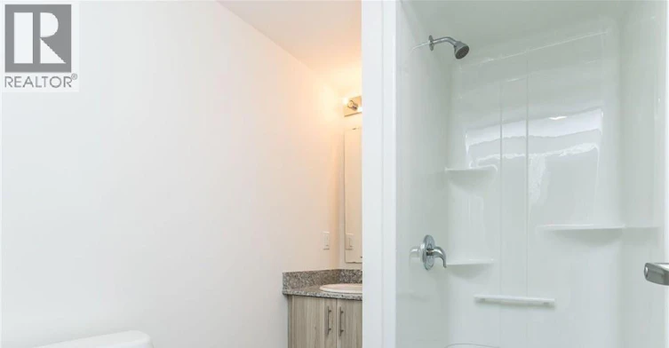 H-208-275 Larch Street, Waterloo, ON, N2L 3R2 - 11