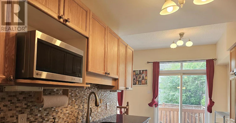 2-211 Station Boulevard, Ottawa, ON, K1G 6P1 - 6