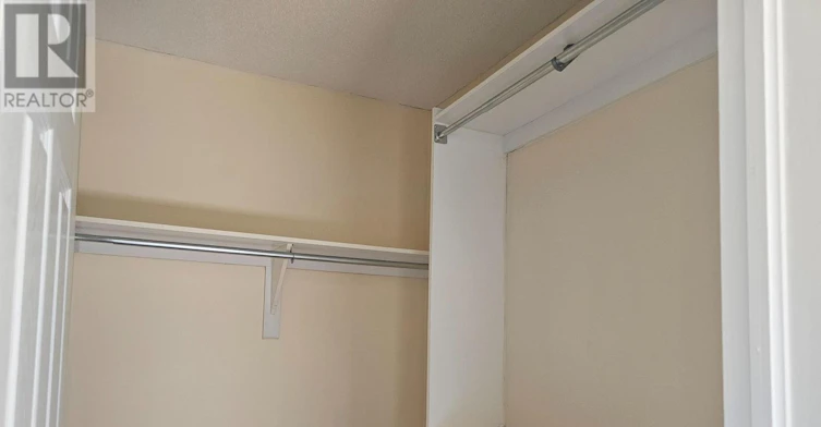 2-211 Station Boulevard, Ottawa, ON, K1G 6P1 - 19
