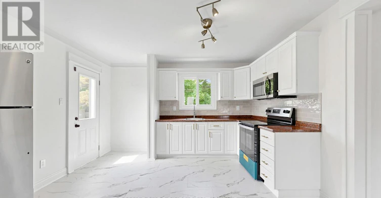 1884 Liverpool Road, Pickering, ON, L1V 1W5 - 10