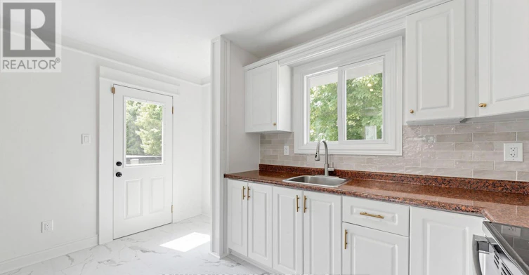 1884 Liverpool Road, Pickering, ON, L1V 1W5 - 13