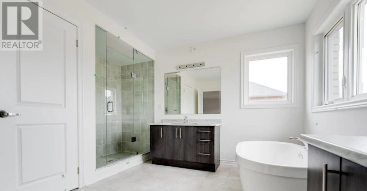 3 Turley Way, Essa, ON, L3W 0L8 - 10