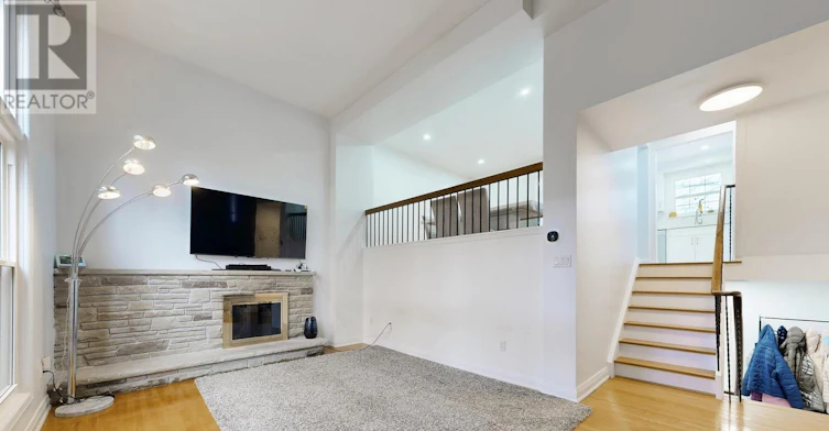 10 Crockamhill Drive, Toronto, ON, M1S 3H1 - 6