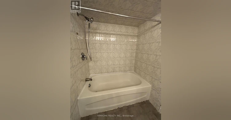 94 Broomfield Drive, Toronto, ON, M1S 2W1 - 11