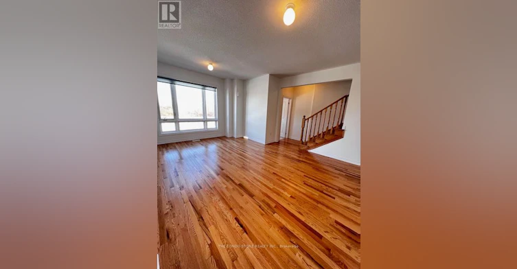 10 Dockside Way, Whitby, ON, L1N 0M6 - 10