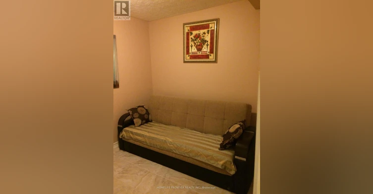 248 Shuter (Basement Street, Toronto, ON, M5A 1W2 - 4