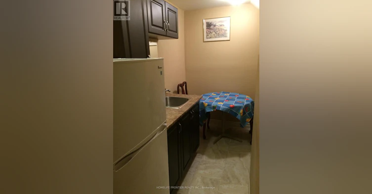 248 Shuter (Basement Street, Toronto, ON, M5A 1W2 - 6
