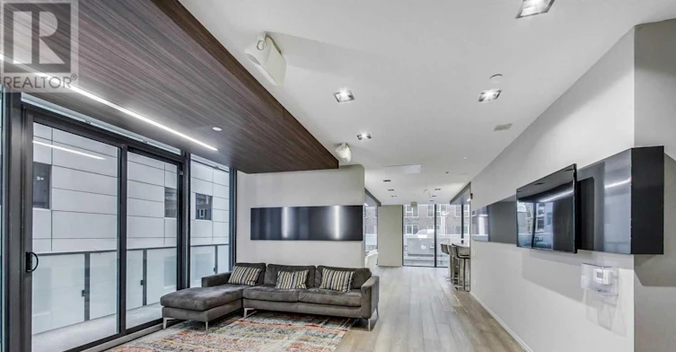 617-101 Peter Street, Toronto, ON, M5V 0G6 - 11