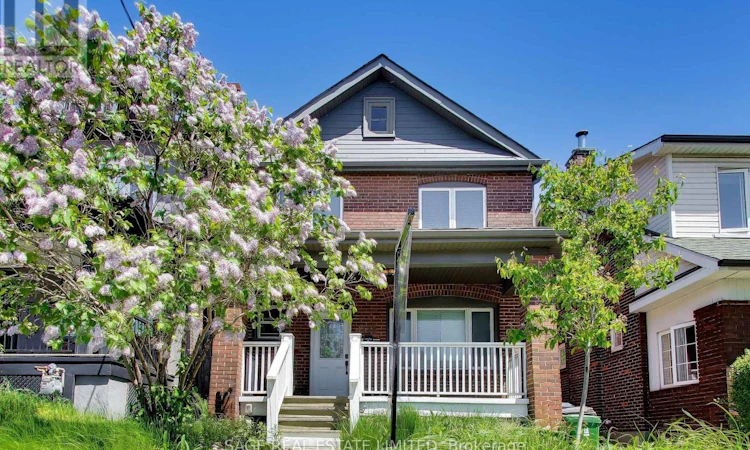 1575 Dufferin Street