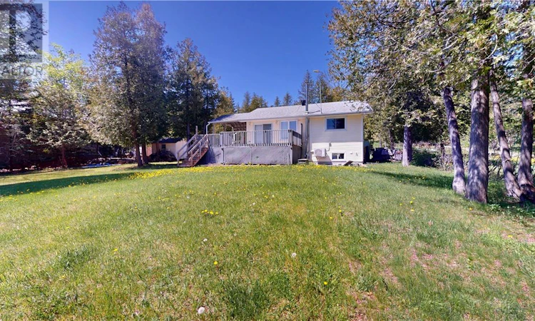 1028 Bay Estates