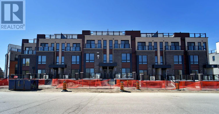 15-10 Liben Way E, Toronto, ON, M1B 0E8