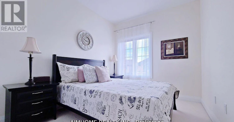 45 Duncombe Lane, Richmond Hill, ON, L4C 0Z9 - 15