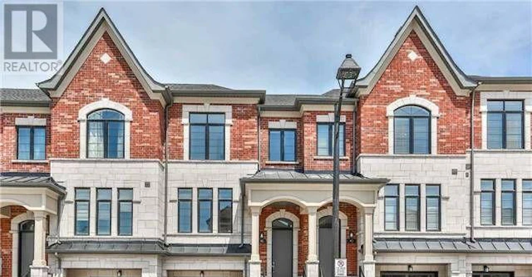 45 Duncombe Lane, Richmond Hill, ON, L4C 0Z9