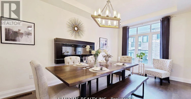 45 Duncombe Lane, Richmond Hill, ON, L4C 0Z9 - 4