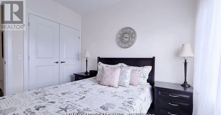 45 Duncombe Lane, Richmond Hill, ON, L4C 0Z9 - 16