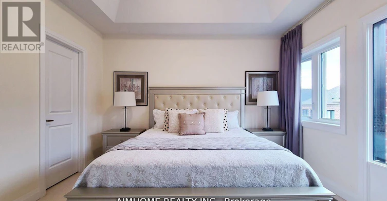 45 Duncombe Lane, Richmond Hill, ON, L4C 0Z9 - 11