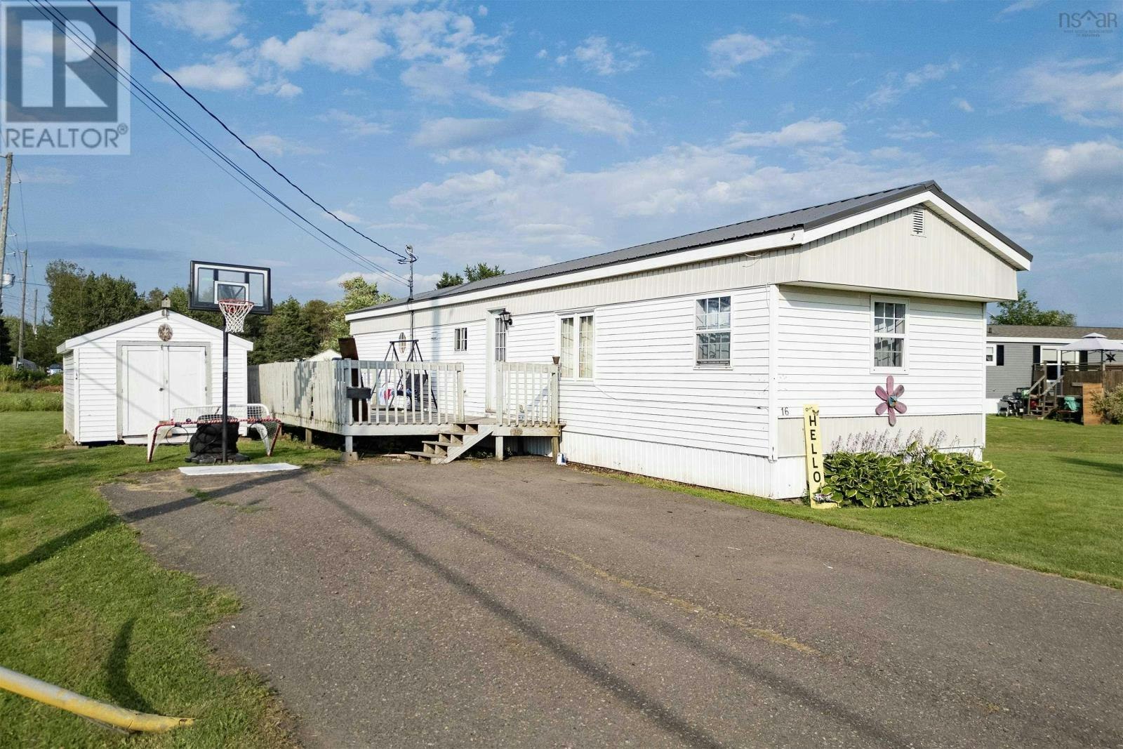 16 Lorne Crescent, Amherst, NS, B4H 4B7