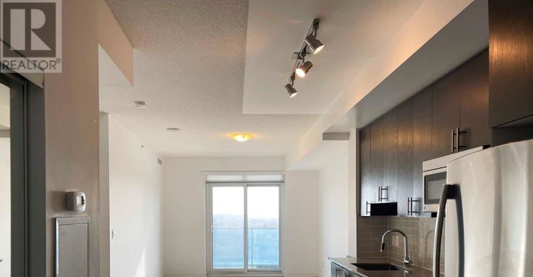 2028-7161 Yonge Street, Vaughan, ON, L3T 0C8 - 8