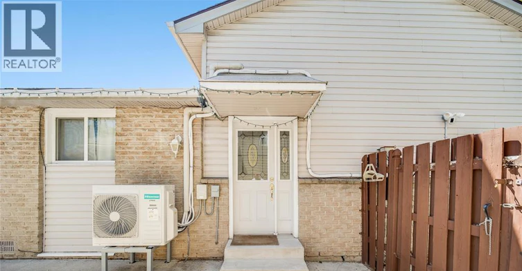 1229 Arncliffe, Windsor, ON - 33