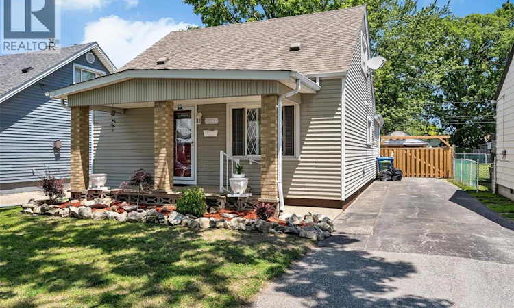 1554 Aubin Road