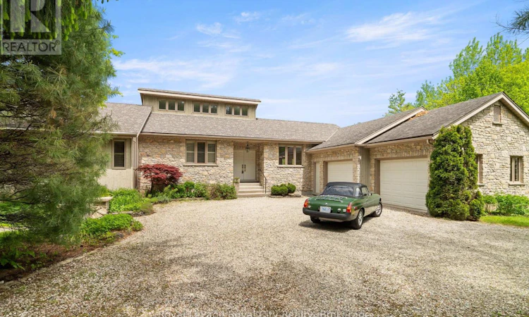 384 River Road SOUTH