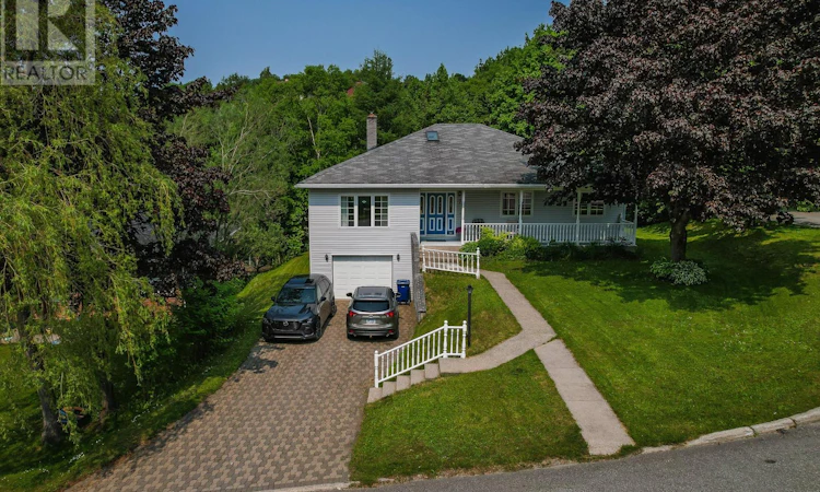 7 Viking Place
