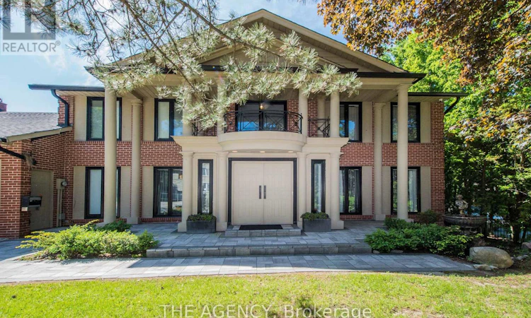7 Shady Oaks Crescent
