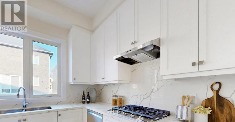 19 Aida Place, Richmond Hill, ON, L4E 2Y5 - 12