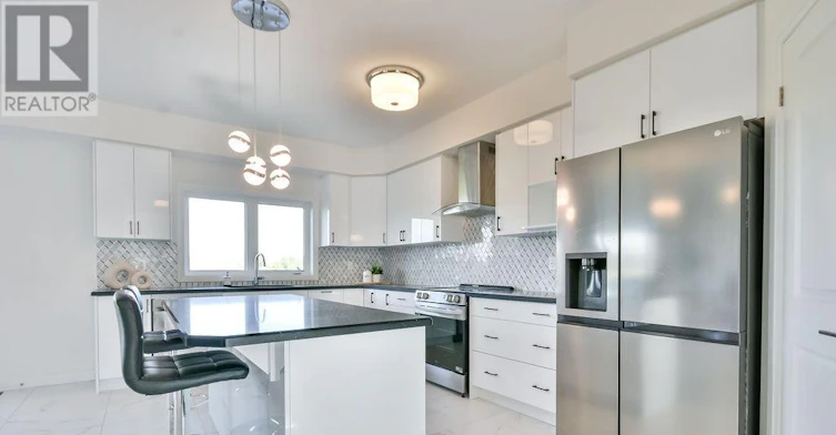 3721 Quayside Drive, Severn, ON, L3V 8M9 - 5