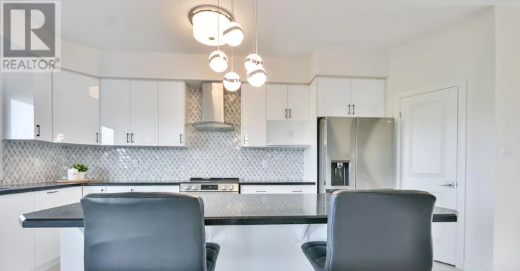 3721 Quayside Drive, Severn, ON, L3V 8M9 - 9