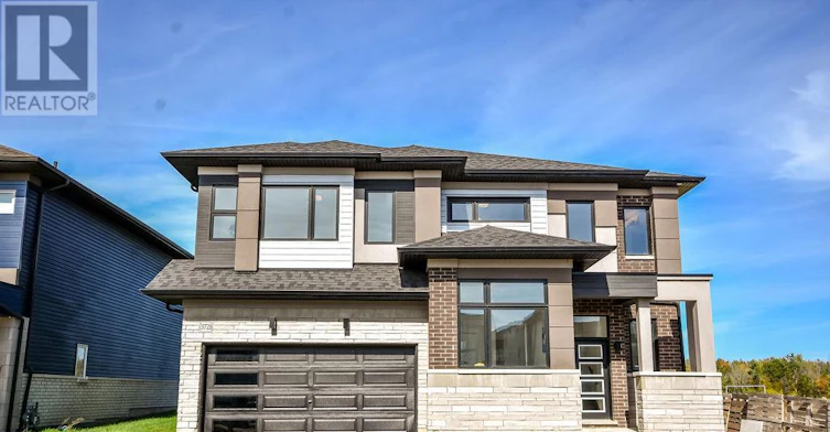 3721 Quayside Drive, Severn, ON, L3V 8M9