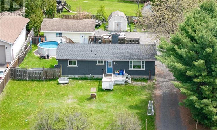 83 Roseland Drive