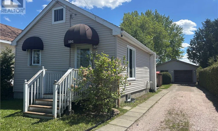 391 Queen Street