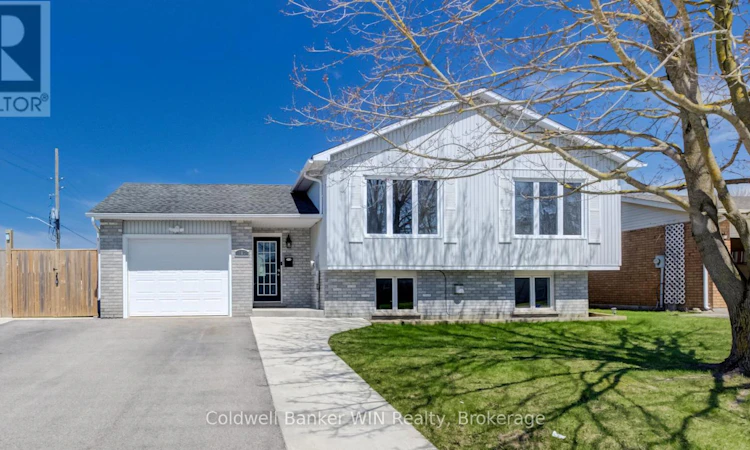 103 Melissa Crescent