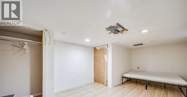 494 Rankin, Windsor, ON, N9B 2R7 - 27