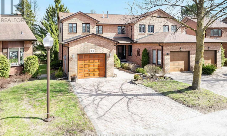 93 Riverview Road
