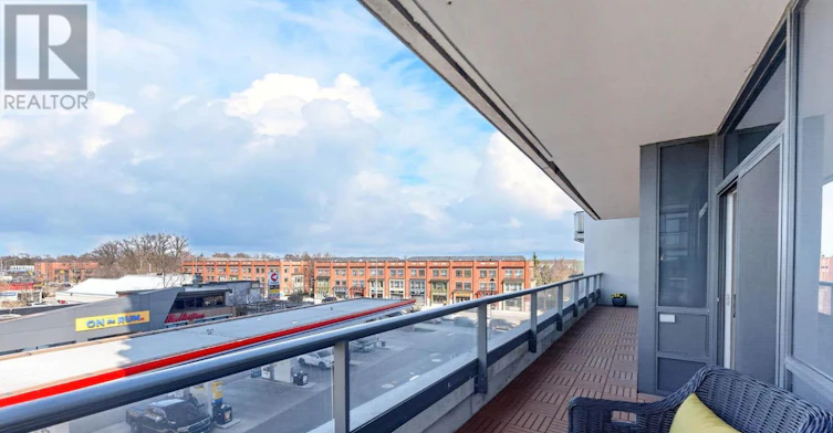 306-1 Hurontario Street, Mississauga, ON, L5G 3G8 - 44