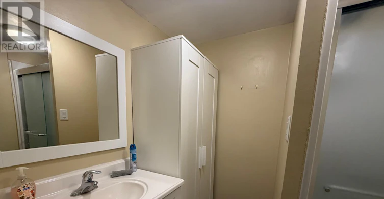 UPPER LEVEL-100 Essa Road, Barrie, ON, L4N 3K7 - 20