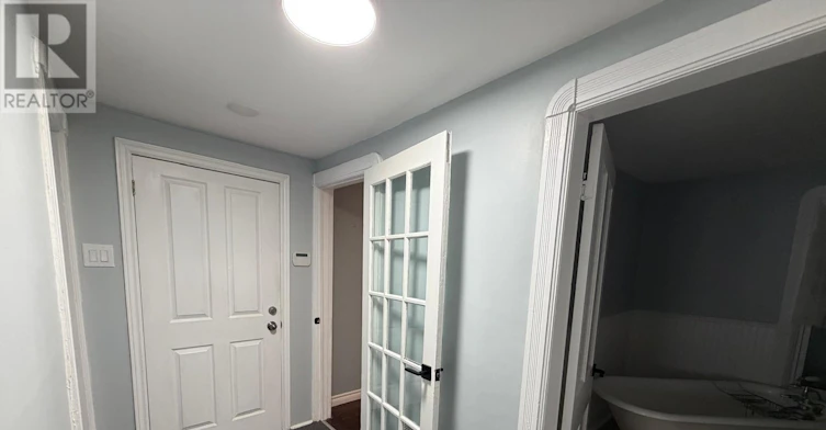 UPPER LEVEL-100 Essa Road, Barrie, ON, L4N 3K7 - 13