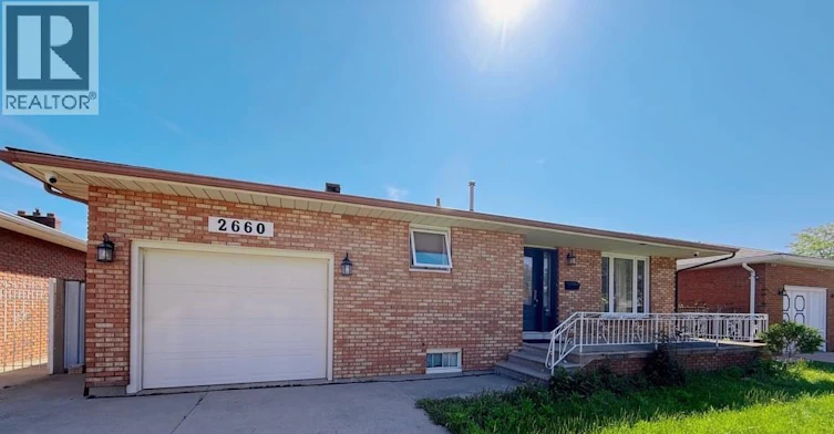 UPPER-2660 Langlois Avenue, Windsor, ON, N8X 4V6