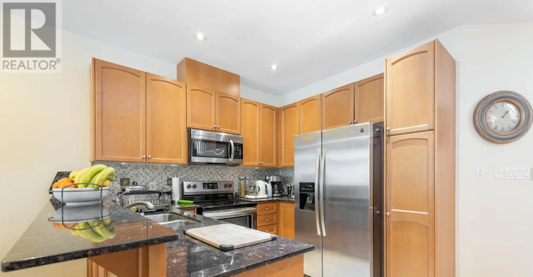 79 Elm Avenue, Richmond Hill, ON, L4C 6K8 - 4
