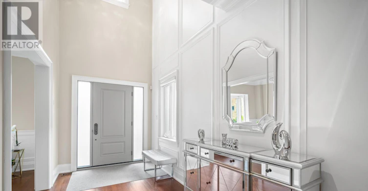 3 Donnybrook Lane, Toronto, ON, M9A 2V2 - 3