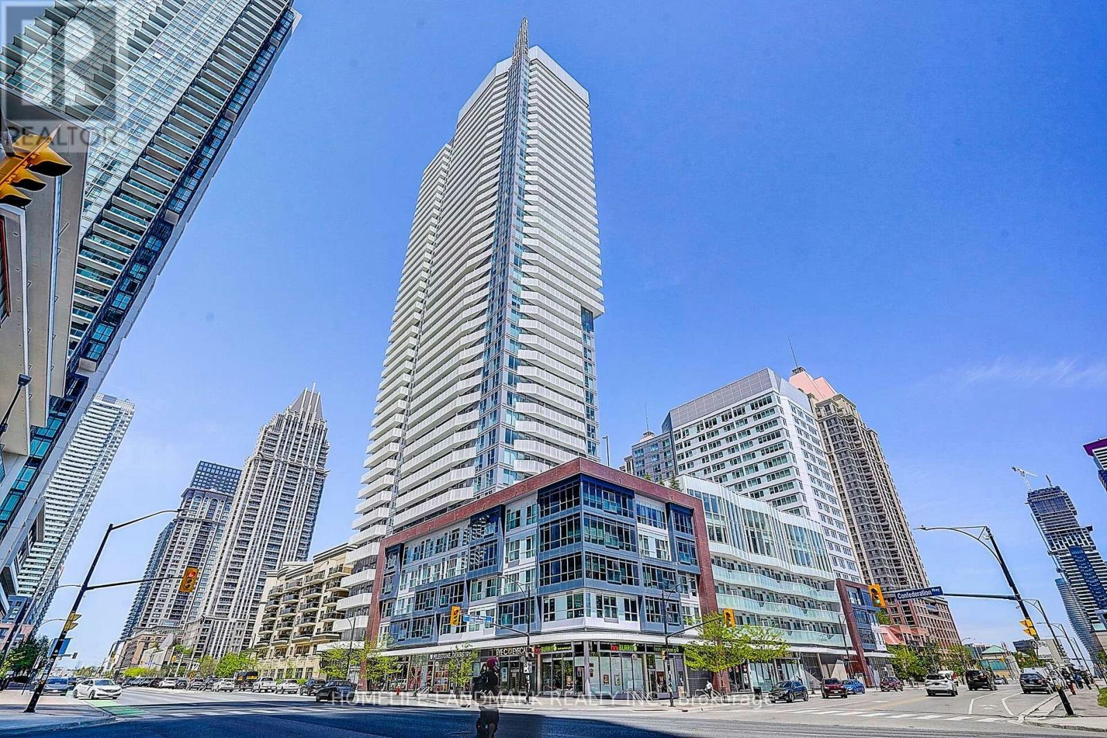 3208-4065 Confederation Parkway, Mississauga, ON, L5B 0L4