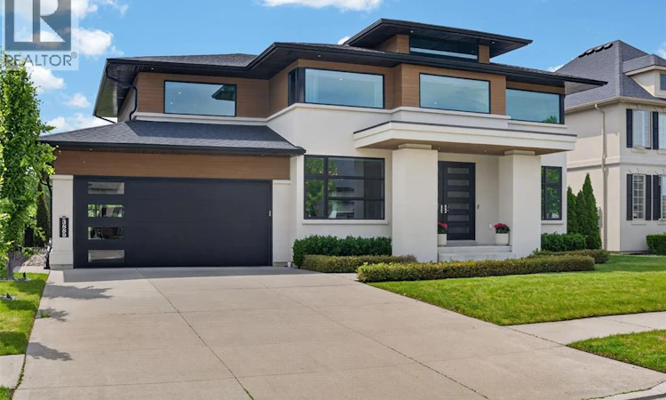 3889 St Francis Crescent